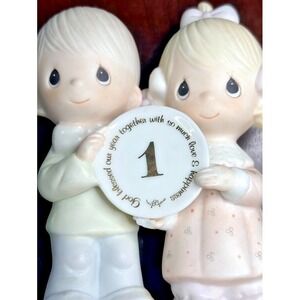 1983 PRECIOUS MOMENT PORCELAIN FIGURINE GOD BLESSED OUR YEARS 1ST ANNIVERSARY